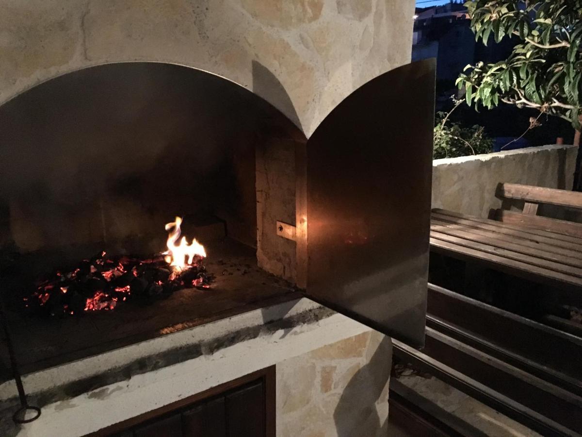 פודסטראנה Dalmatia Apartments מראה חיצוני תמונה