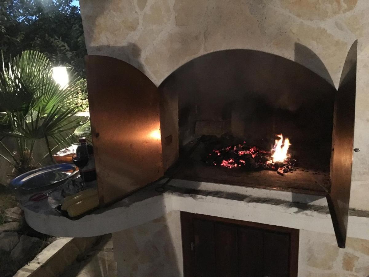פודסטראנה Dalmatia Apartments מראה חיצוני תמונה