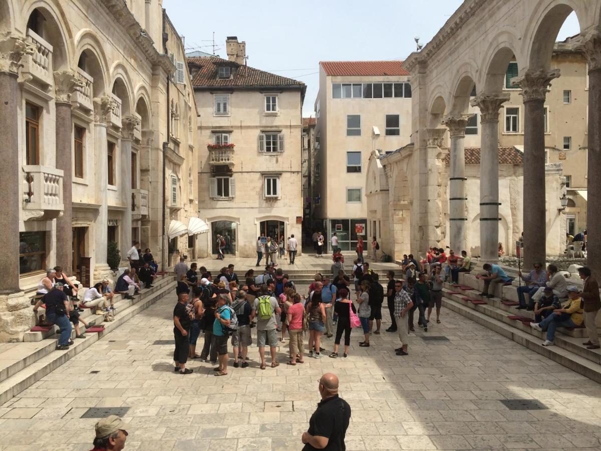 פודסטראנה Dalmatia Apartments מראה חיצוני תמונה