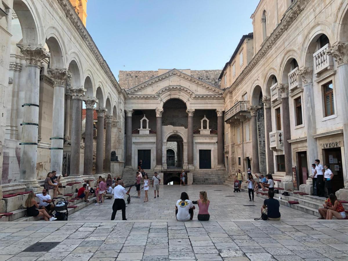 פודסטראנה Dalmatia Apartments מראה חיצוני תמונה