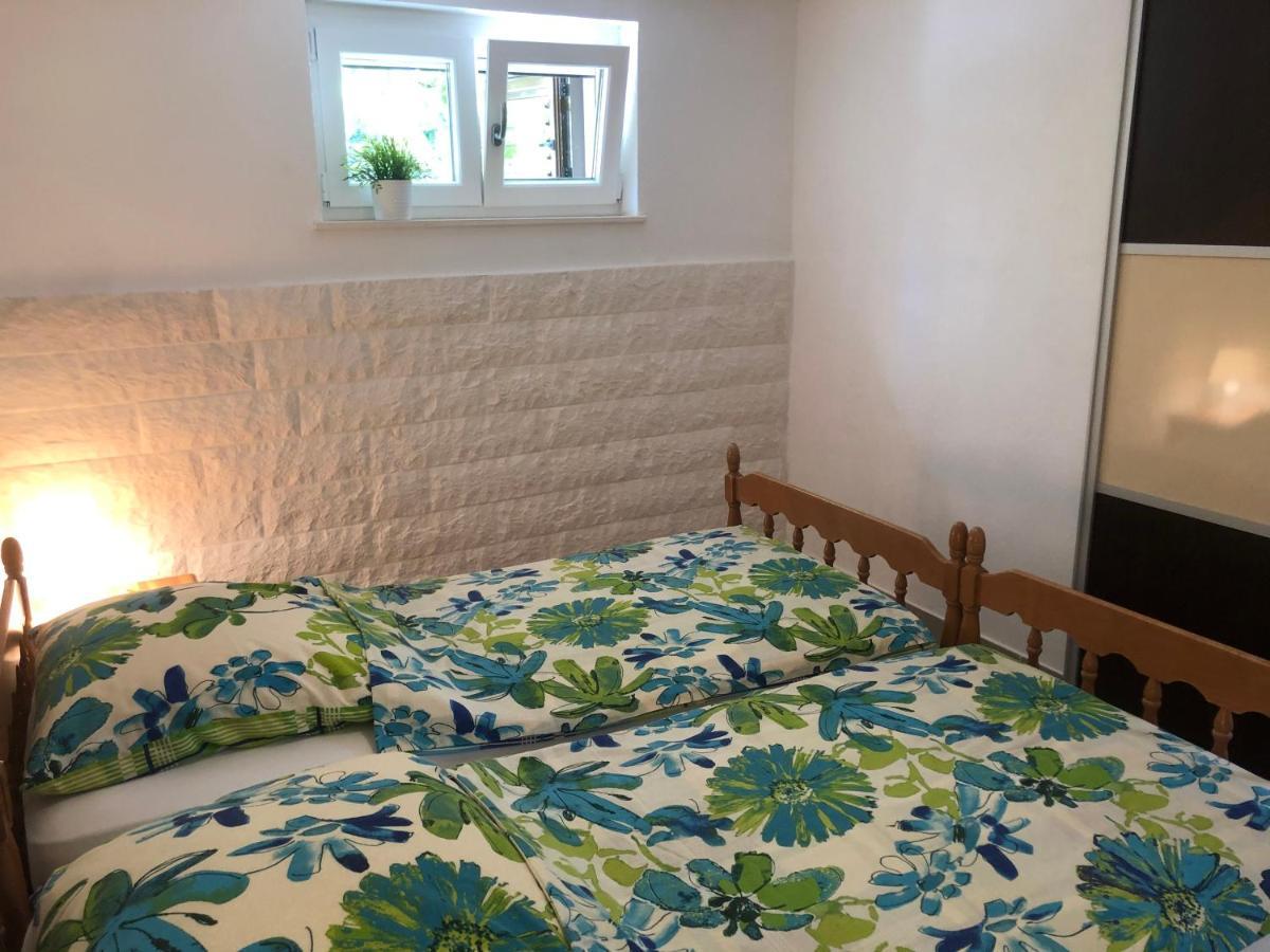 פודסטראנה Dalmatia Apartments מראה חיצוני תמונה